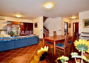 Salone - Villa a Schiera viale Piave, Alzano Lombardo - foto 4