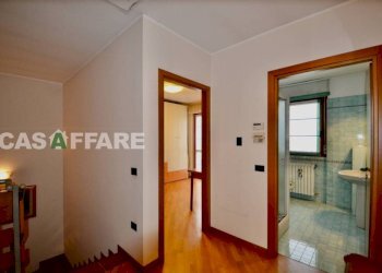 Disimpegno - Villa a Schiera viale Piave, Alzano Lombardo - foto 12