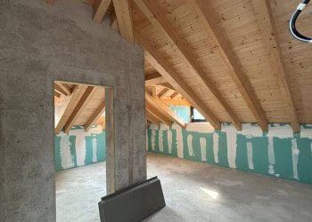 Foto 12 - Casa semi indipendente Via Costa Favareto
 
4, Serra Riccò - foto 12