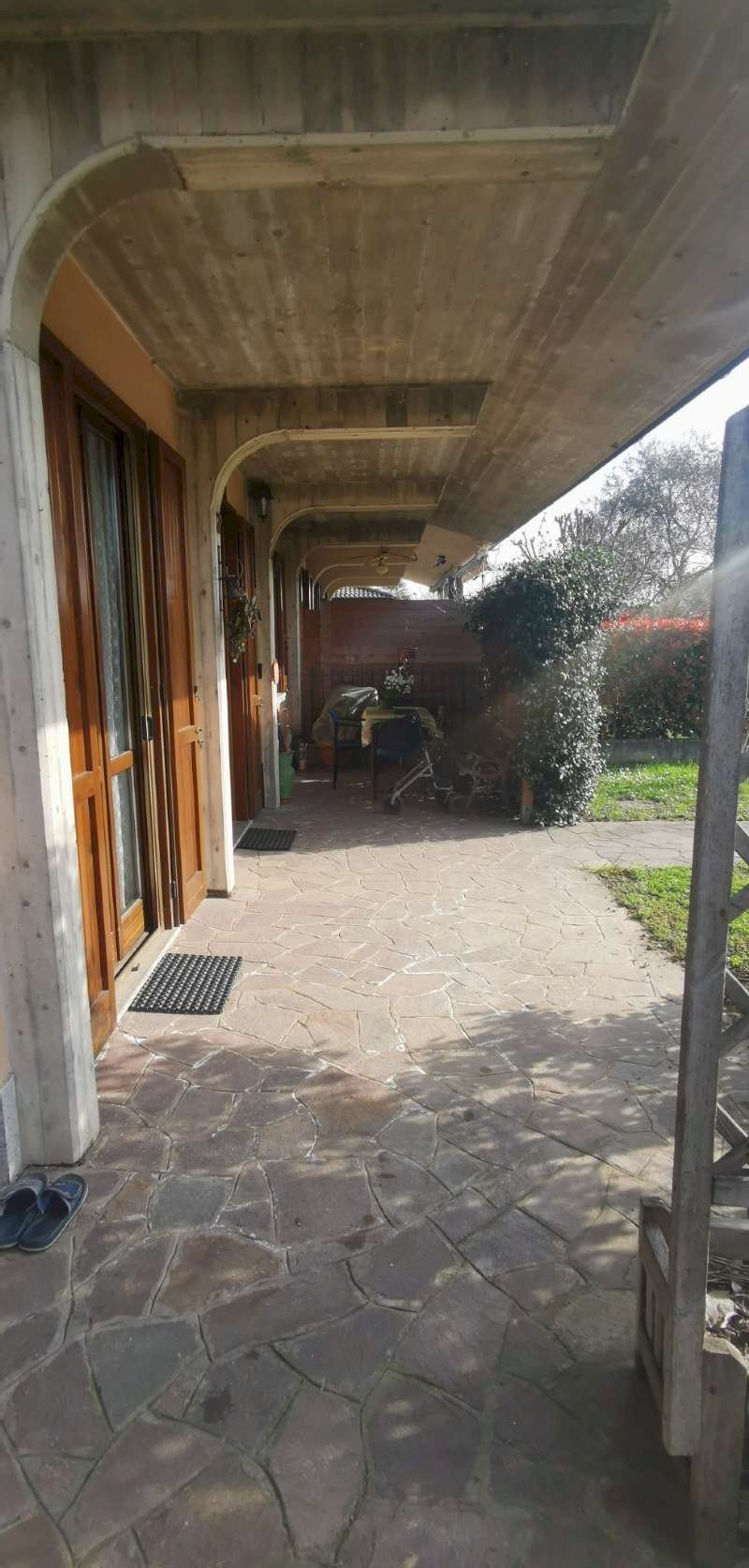 portico d\'ingresso - Villa via Maffezzoni, Romanengo - photo 2