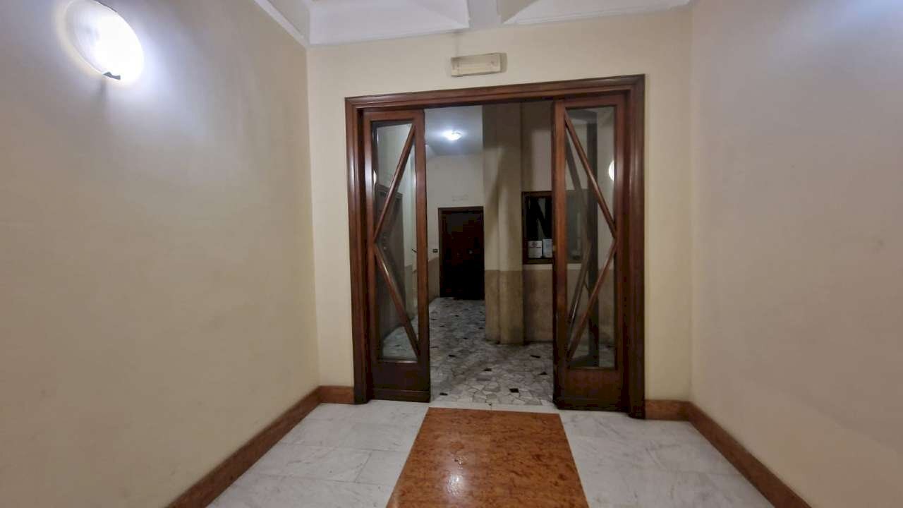 img-20251124-wa0007 - Trilocale piazza San Giovanni di Dio, Roma - foto 2