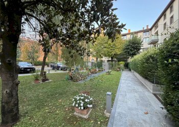 parti comuni - Appartamento via Orfeo, Bologna (zona Centro Storico) - foto 23