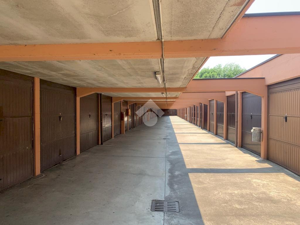 Box autorimessa via adige, San Donato Milanese - foto 2