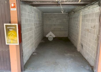 Box autorimessa via adige, San Donato Milanese - foto 6