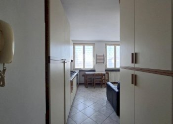 One-room apartment Piazza Camillo Benso Conte di Cavour, Sedriano - photo 5