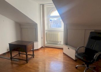 Mansarda ROMA, 55, Cuneo (zona Centro Storico) - foto 19