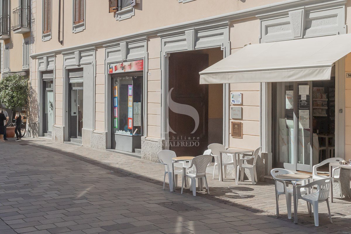 Bar Vendita Villasanta centro storico - Bar Tavola Calda - Fredda VIA CONFALONIERI, 74, Villasanta - foto 1