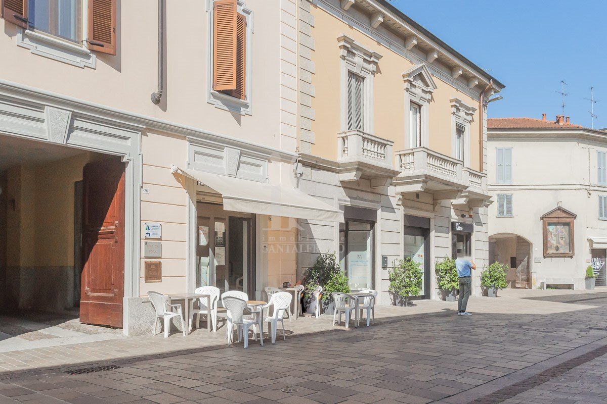 Bar Vendita Villasanta centro storico - Bar Tavola Calda - Fredda VIA CONFALONIERI, 74, Villasanta - foto 2