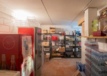 Bar Vendita Villasanta centro storico - Bar Tavola Calda - Fredda VIA CONFALONIERI, 74, Villasanta - foto 21