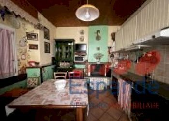 Casa semi indipendente Lizzano in Belvedere - foto 1