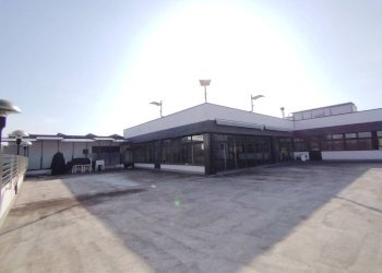 Negozio Via Alcide De Gasperi, 2, Sant'Agata Bolognese - foto 16