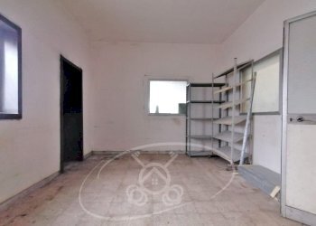 Capannone Foggia - foto 29