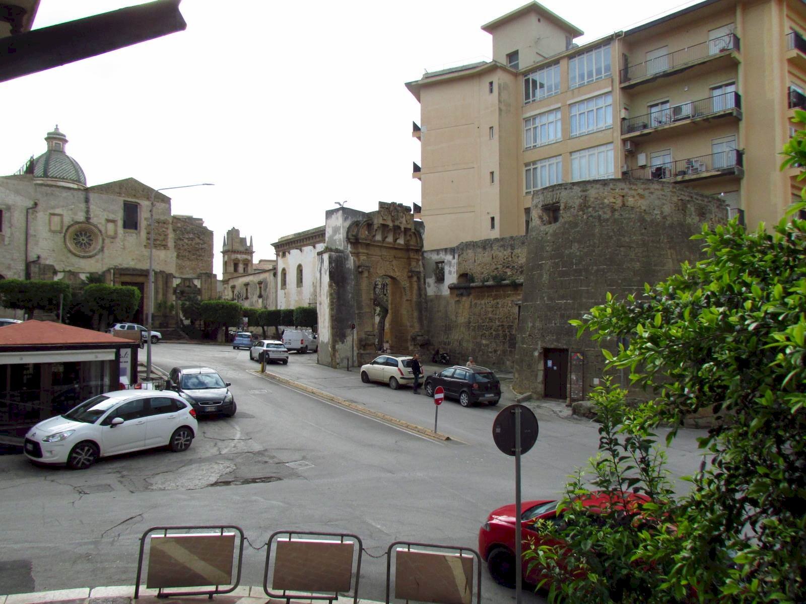 Quadrilocale Via f. Maglienti 3, Sciacca - foto 1