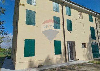 Independent house Via dei Fabbri, 2 
 Mirandola, Mirandola - photo 4