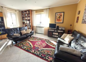 Independent house Sanfrè - photo 11