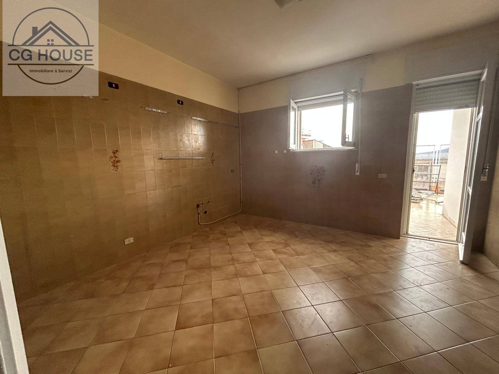 Foto 2 - Three-room apartment Liveri - photo 2