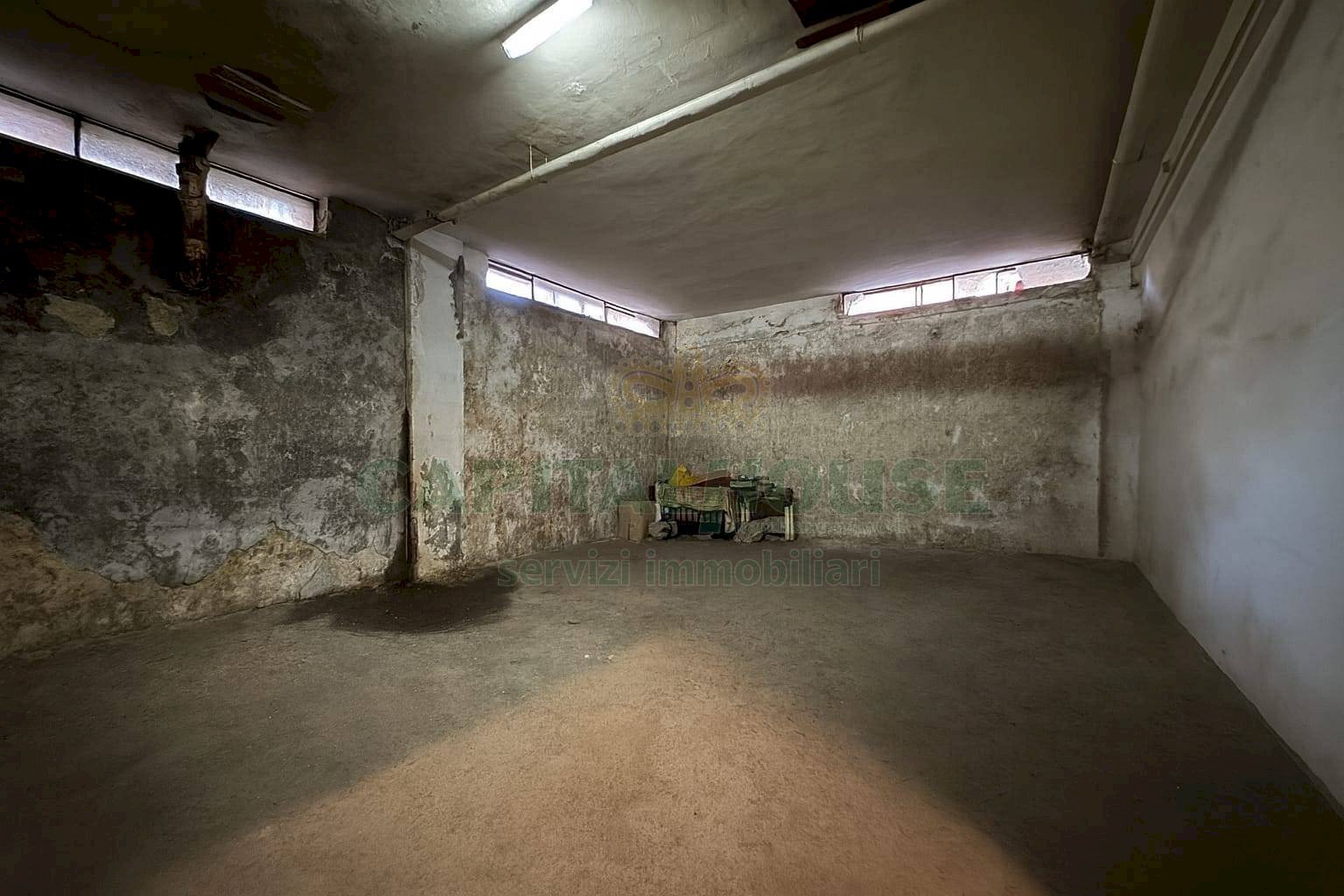 Foto 2 - Box via Ferrarecce, Caserta - photo 2