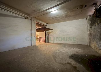 Foto 3 - Box via Ferrarecce, Caserta - photo 3