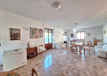 Foto 1 - Casa indipendente vai gentile da montefiore
 
15, Montefiore dell'Aso - foto 1