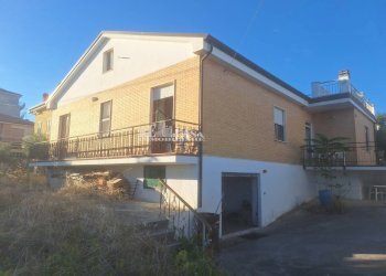 Foto 26 - Casa indipendente vai gentile da montefiore
 
15, Montefiore dell'Aso - foto 26