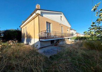 Foto 27 - Casa indipendente vai gentile da montefiore
 
15, Montefiore dell'Aso - foto 27