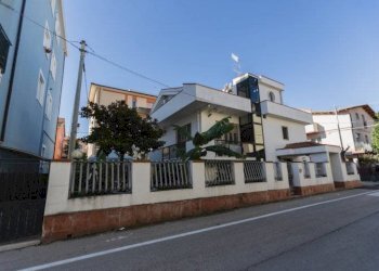 Foto 1 - Independent house Via C. D'Agnese
 
3, Montesilvano - photo 1