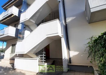 Foto 14 - Trilocale Via Bertacchini
 
32, Altidona - foto 14