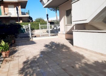 Foto 16 - Trilocale Via Bertacchini
 
32, Altidona - foto 16