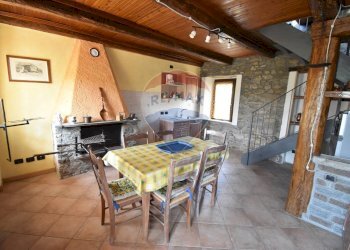 Sala da pranzo - Casa indipendente Luino - foto 26