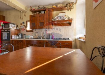 Cucina - Casa semi indipendente VIALE MILANO
 
40, Viggiù - foto 6