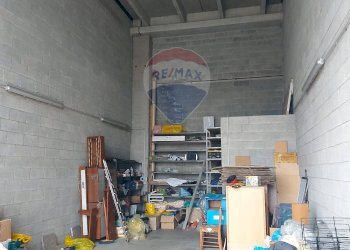 Dispensa di stoccaggio - Magazzino VIA GUARALDA
20, Varese - foto 2