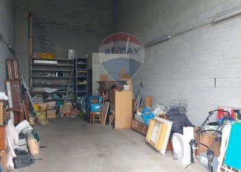 Dispensa di stoccaggio - Magazzino VIA GUARALDA
20, Varese - foto 7