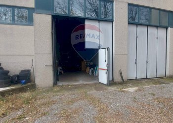 Edificio all\'aperto - Magazzino VIA GUARALDA
20, Varese - foto 18