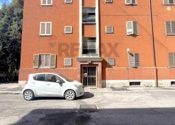 Edificio all\'aperto - Trilocale via sicilia
 
15, Terni - foto 3