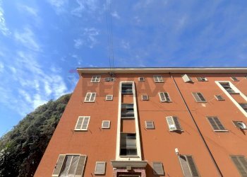 Edificio all\'aperto - Trilocale via sicilia
 
15, Terni - foto 4