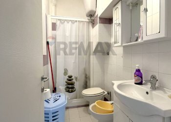 Bagno - Trilocale via sicilia
 
15, Terni - foto 19