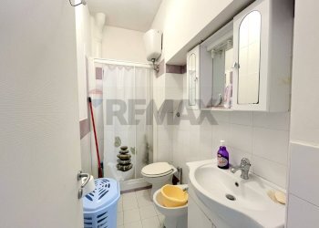 Bagno - Trilocale via sicilia
 
15, Terni - foto 20