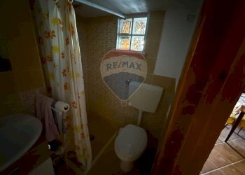 Bagno - Casa semi indipendente Vico Terzo Sant'Innocenzo, Grassano - foto 7