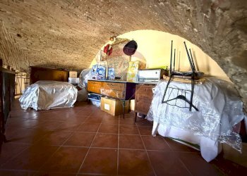 Camera / camera da letto - Casa semi indipendente Vico Terzo Sant'Innocenzo, Grassano - foto 8