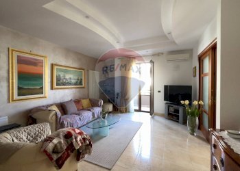 Soggiorno - Casa indipendente Santeramo in Colle - foto 21