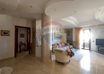 Soggiorno - Casa indipendente Santeramo in Colle - foto 22