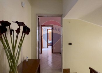 Hall / corridoio - Casa indipendente Santeramo in Colle - foto 48