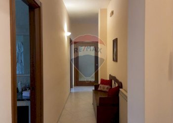 Hall / corridoio - Apartment Castellaneta - photo 13