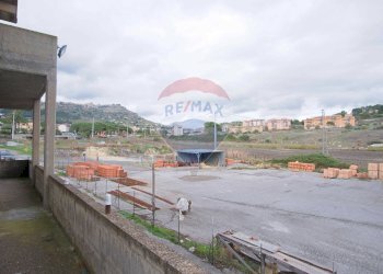 Edificio all\'aperto - Villa Via Angelo Tranchida
 
sn, Enna - foto 43