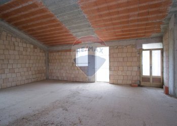 Stanza vuota - Villa Via Angelo Tranchida
 
sn, Enna - foto 59