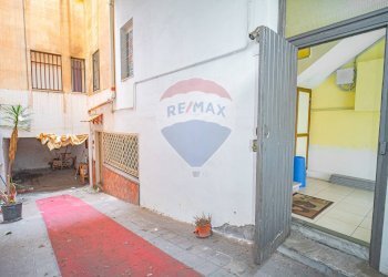 Terrazza - Bilocale Via Tommaso Fazello
 
7, Catania - foto 22