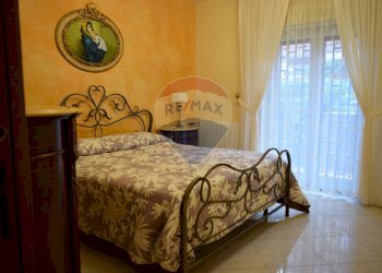 Camera / camera da letto - Appartamento Via Giorgio la Pira
 
12, Mascalucia - foto 21