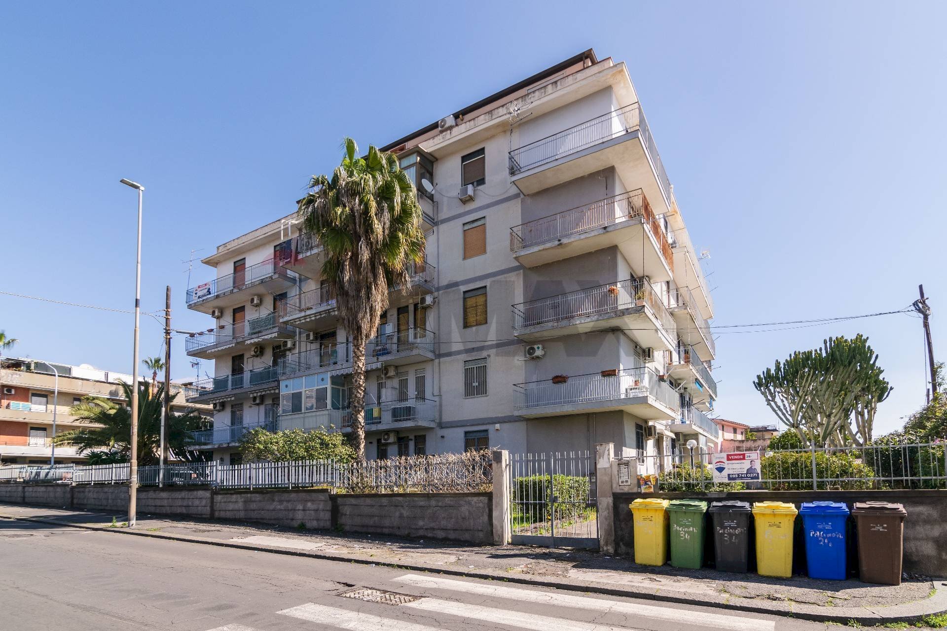 Edificio all\'aperto - Appartamento Via Antonio Pacinotti
34, Catania - foto 2