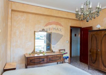 Camera / camera da letto - Appartamento Via Antonio Pacinotti
 
34, Catania - foto 34