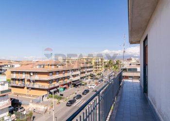 Balcone - Appartamento Via Antonio Pacinotti
 
34, Catania - foto 25